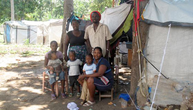 La experiencia “frustrante” de Shigeru Ban en Haití | Mauricio Vicent