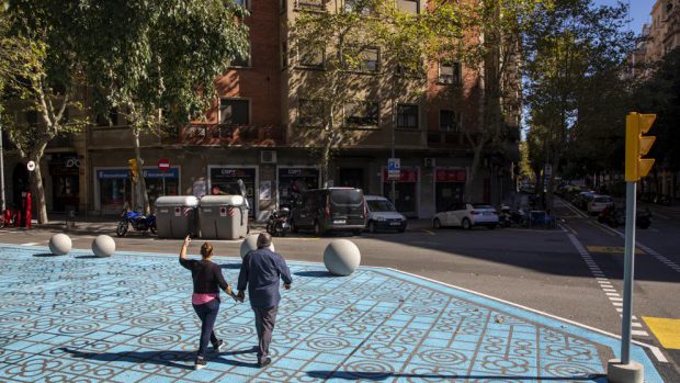 Barcelona ultima las nuevas restricciones al uso del coche